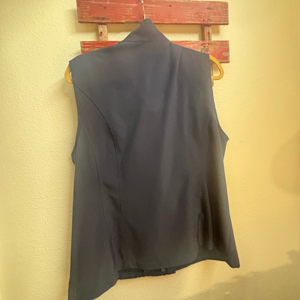 Chico's Zenergy Navy Vest - Picture 6 of 8